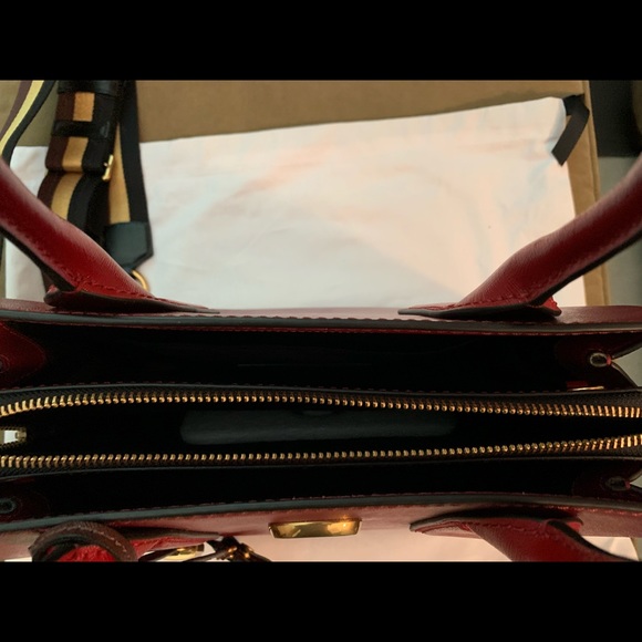 Marc Jacobs Handbag - Picture 3 of 12